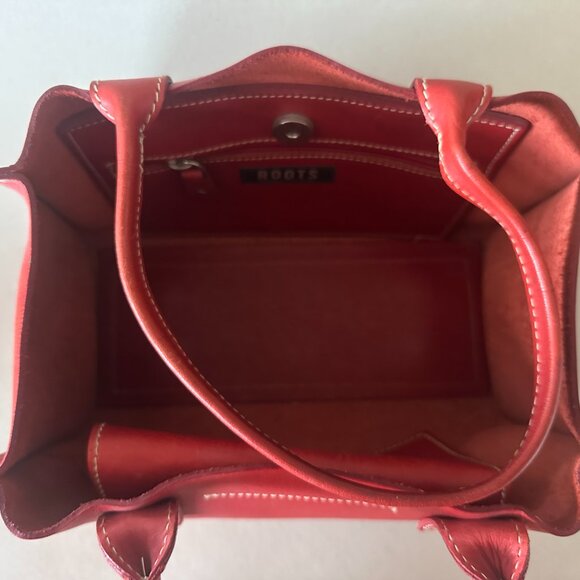 Roots - Picture 4 of 5